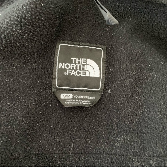 The North Face Black Denali Polartec Fleece Jacket - Picture 3 of 6